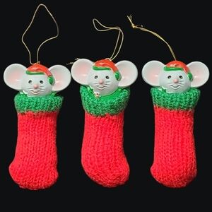 VTG 1970s Or 1980s Festive Christmas Mouse In A Stocking Ornaments